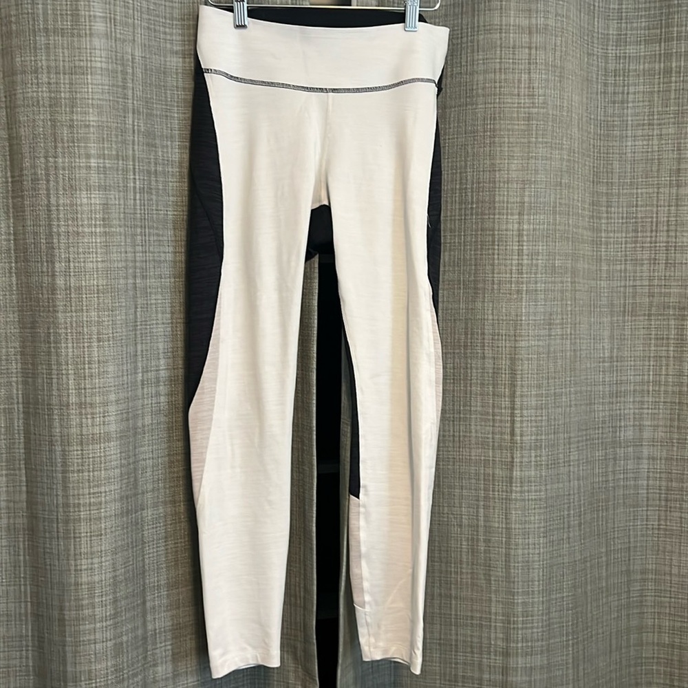 Outdoor voices leggings
